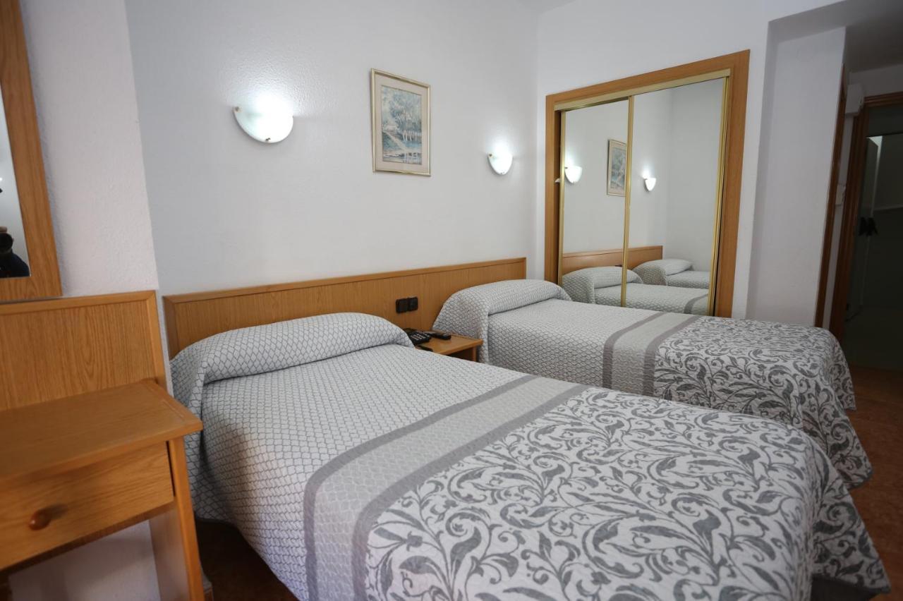 Hotel Cervantes Аліканте Екстер'єр фото