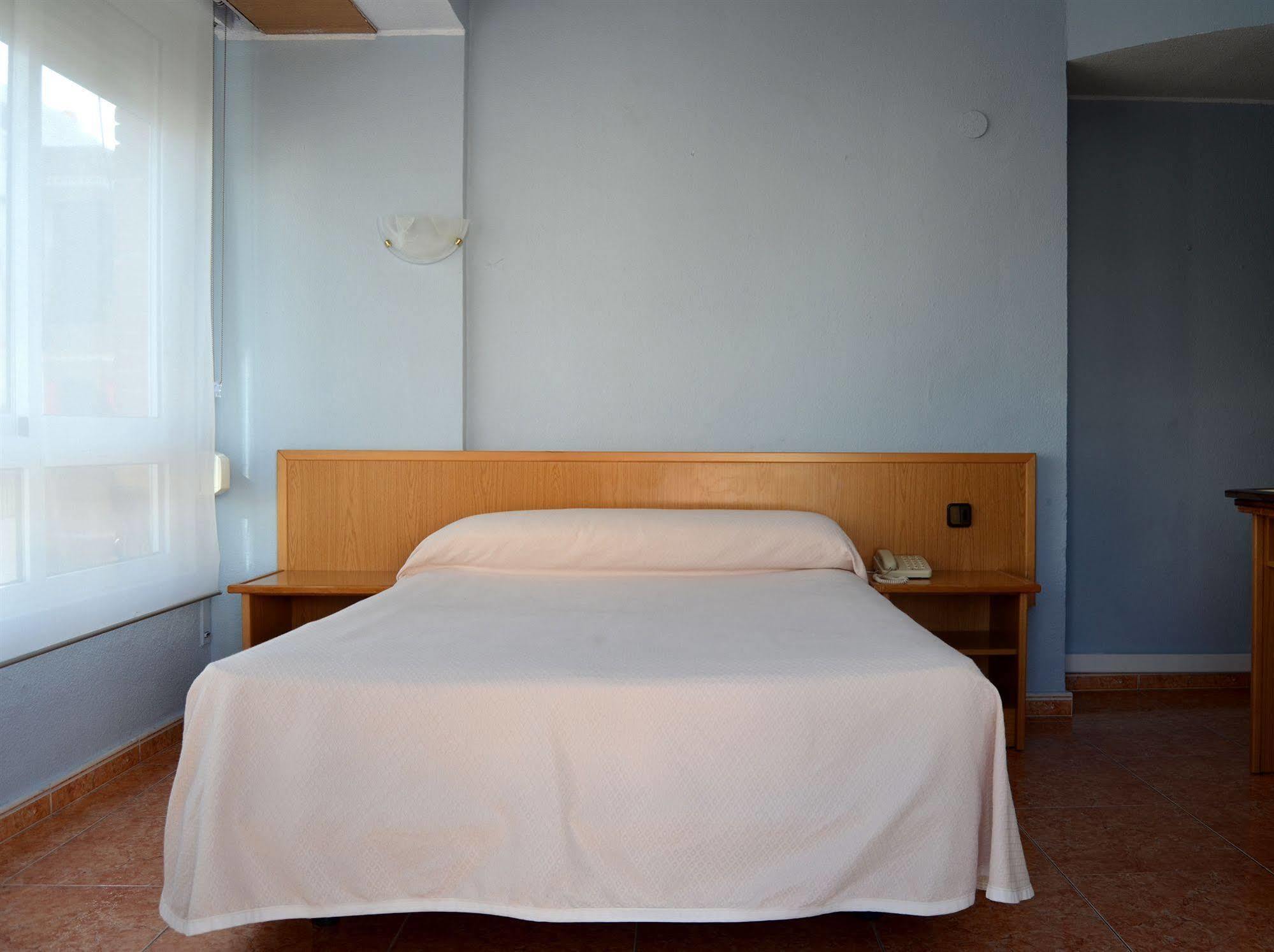 Hotel Cervantes Аліканте Екстер'єр фото